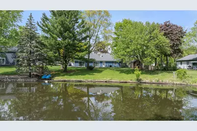 40 Cayman Drive, Montgomery, IL 60538 - Photo 2