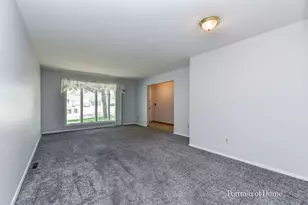 40 Cayman Dr, Montgomery, IL 60538 - Photo 10