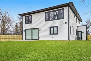 148 Oak St, Lake Zurich, IL 60047 - Photo 36