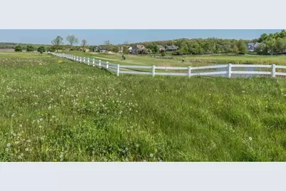 6181 Legacy Circle, Yorkville, IL 60560 - Photo 4