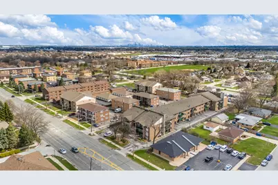 9051 S Roberts Road #211, Hickory Hills, IL 60457 - Photo 24