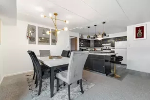 9051 S Roberts Rd, Hickory Hills, IL 60457 - Photo 6