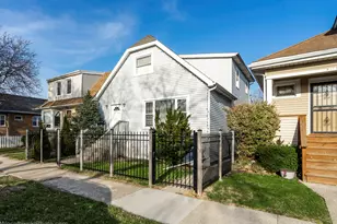 4317 N Meade Ave, Chicago, IL 60634 - Photo 1