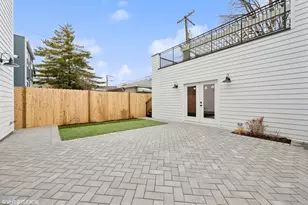 3920 N Bell Ave, Chicago, IL 60618 - Photo 48