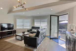 5245 W Ardmore Ave, Chicago, IL 60646 - Photo 10