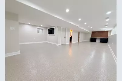 2222 Highland Avenue, Berwyn, IL 60402 - Photo 32