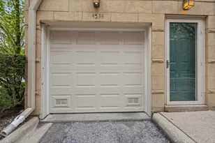 4534 S Woodlawn Ave, Chicago, IL 60653 - Photo 14