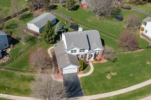 323 Mallard Ln, Sugar Grove, IL 60554 - Photo 32