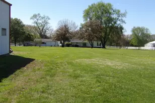 6475 Hwy 145, Harrisburg, IL 62946 - Photo 4