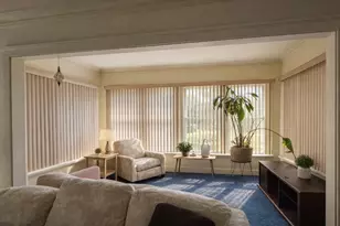 10350 S Prospect Ave, Chicago, IL 60643 - Photo 2