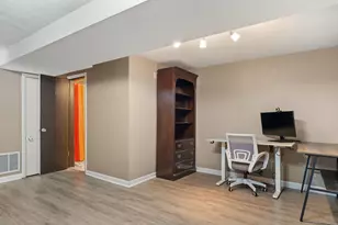 4610 8th Ave, Moline, IL 61265 - Photo 28