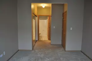 819 Genesee Dr, Naperville, IL 60563 - Photo 12