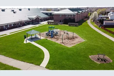 910 Shorewood Drive, Shorewood, IL 60404 - Photo 28