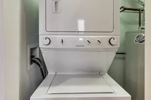 [Address not provided], Chicago, IL 60607 - Photo 16