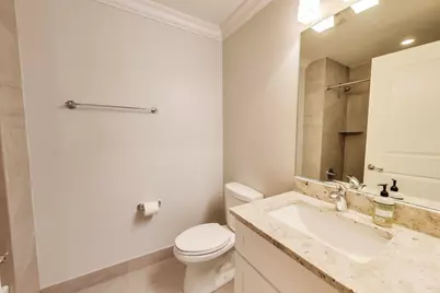 [Address not provided], Chicago, IL 60607 - Photo 14