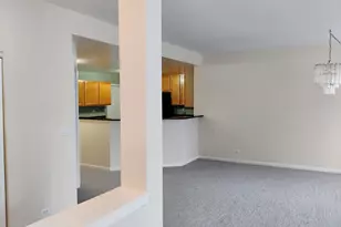 1128 Georgetown Way, Vernon Hills, IL 60061 - Photo 6