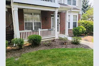 1128 Georgetown Way #1128, Vernon Hills, IL 60061 - Photo 2