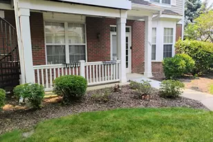 1128 Georgetown Way, Vernon Hills, IL 60061 - Photo 2