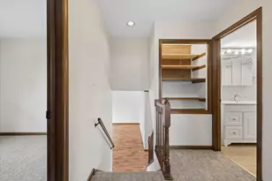 2504 N Boulevard View Ave, Waukegan, IL 60087 - Photo 12