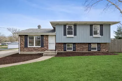 2504 N Boulevard View Avenue, Waukegan, IL 60087 - Photo 1