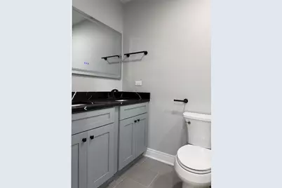 5029 S Indiana Avenue, Chicago, IL 60615 - Photo 8