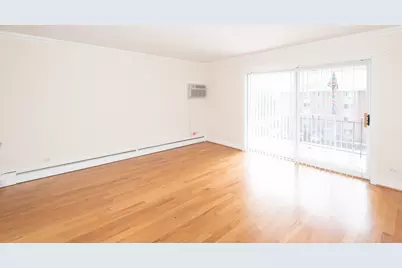 2206 S Goebbert Road #404, Arlington Heights, IL 60005 - Photo 8