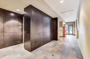 240 E Illinois St, Chicago, IL 60611 - Photo 20