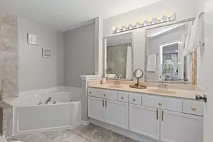 [Address not provided], Streamwood, IL 60107 - Photo 36