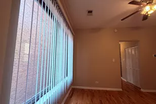 4055 S Calumet Ave, Chicago, IL 60653 - Photo 18