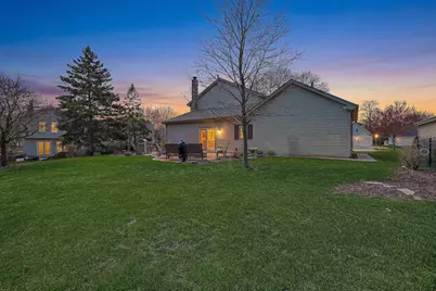 229 Tudor Lane, Schaumburg, IL 60193 - Photo 64