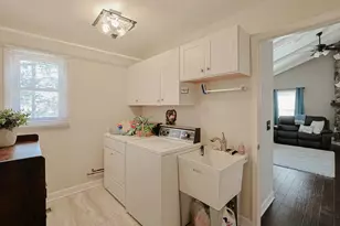 229 Tudor Ln, Schaumburg, IL 60193 - Photo 30