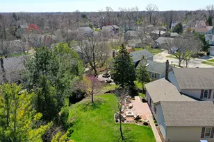 229 Tudor Ln, Schaumburg, IL 60193 - Photo 44