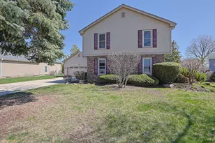 229 Tudor Ln, Schaumburg, IL 60193 - Photo 2
