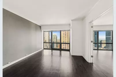 100 E Huron Street #2903, Chicago, IL 60611 - Photo 14