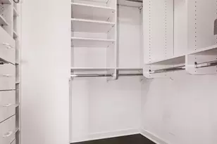 100 E Huron St, Chicago, IL 60611 - Photo 12