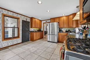 351 Elm St, Marengo, IL 60152 - Photo 10