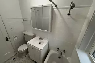 2216 W Thome Ave, Chicago, IL 60659 - Photo 16