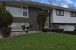 539 E 169th St, South Holland, IL 60473 - Photo 1