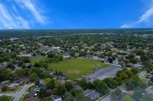 539 E 169th St, South Holland, IL 60473 - Photo 24