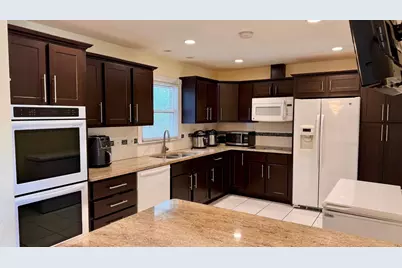 539 E 169th Street, South Holland, IL 60473 - Photo 6