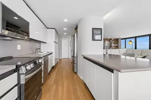 155 N Harbor Dr, Chicago, IL 60601 - Photo 12