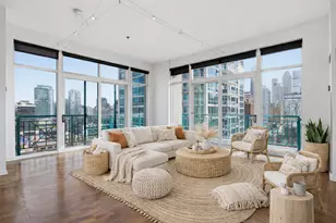 340 W Superior St, Chicago, IL 60654 - Photo 6