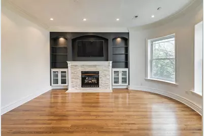 4632 N Kenmore Avenue #3, Chicago, IL 60640 - Photo 8