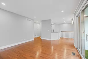 1066 Shermer Rd, Glenview, IL 60025 - Photo 12