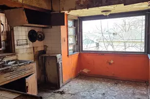 10511 S Yates Ave, Chicago, IL 60617 - Photo 10