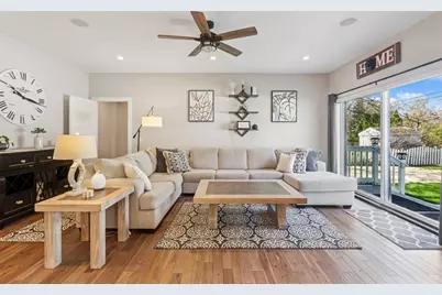 422 Logan Avenue, Geneva, IL 60134 - Photo 8