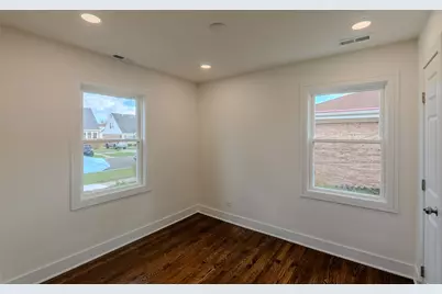 10101 Belmont Avenue, Franklin Park, IL 60131 - Photo 16