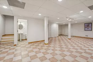 1208 Shetland Dr, Mundelein, IL 60060 - Photo 24