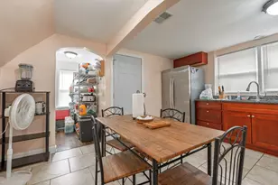 6825 S Rockwell St, Chicago, IL 60629 - Photo 24