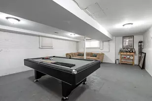 6825 S Rockwell St, Chicago, IL 60629 - Photo 40